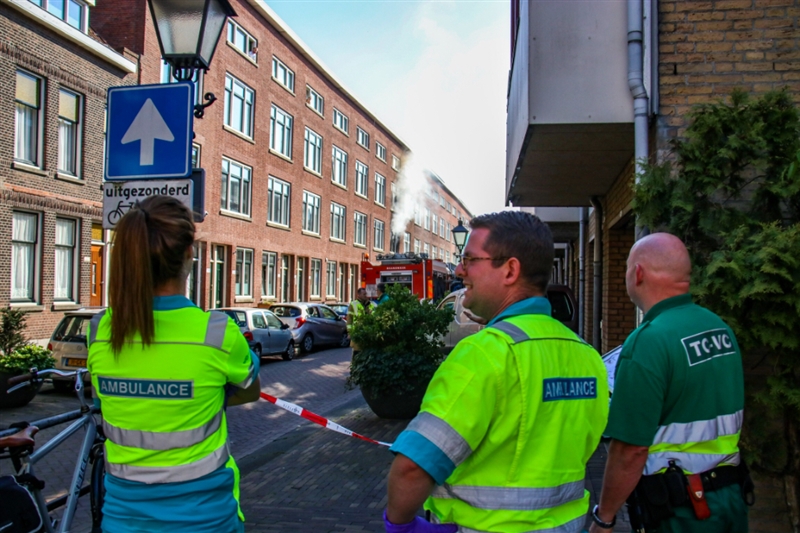 Brandweermannen Gewond Bij Uitslaande Brand Zuidhoek Rotterdam ...