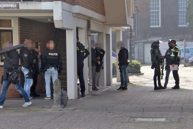 Arrestatieteam Ingezet Na Valse Melding Schietpartij Roosbeek Schiedam ...