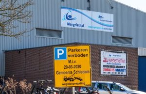 Sporthal in gebruik genomen als extra Corona-huisartsenpost Sporthalstraat Schiedam