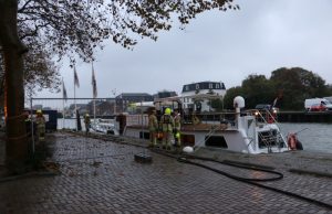 Brand op passagiersschip Westhavenkade Vlaardingen