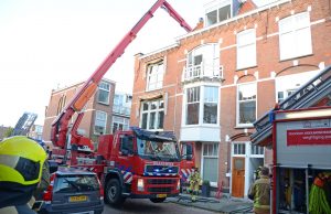 Woning beschadigd na grote brand Boreelstraat Den Haag