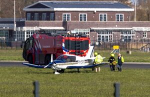 Vliegtuigje raakt naast de baan op Rotterdam The Hague Airport