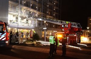 Grote brand in ouderenflat Mookhoekplein Rotterdam