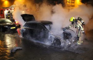 Brandweer Haaglanden druk met brandstichtingen van auto’s