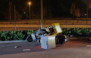 Maaltijdbezorgers knallen op elkaar Nieuwe Damlaan Schiedam