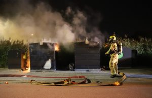 Twee bovengrondse containers in brand gestoken Jaagpad Rijswijk