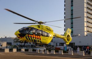 Patiënten Franciscus Gasthuis & Vlietland overgevlogen per traumahelikopter Kleiweg Rotterdam