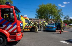 Gewonden bij botsing tussen auto’s Rotterdamsedijk Schiedam