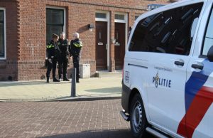 Drie aanhoudingen na bedreiging met vuurwapen Middenhoefstraat Rotterdam