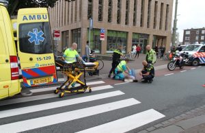 Fietsster gewond na botsing Spui Den Haag