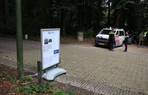 Politie houdt passantenonderzoek naar vermissing Haagse Bos