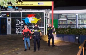 Jongeren op dak van school aangehouden Bernardus IJzerdraatsingel Schiedam