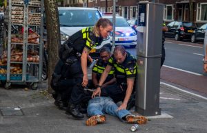 Aanhouding na autobrand Deensestraat Rotterdam
