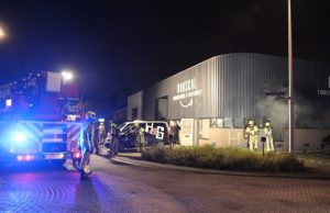 Beveiliger ontdekt brand in bedrijfspand; drie gewonden Industriestraat Naaldwijk