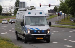 Flat afgezet na aantreffen gevaarlijke stoffen Windjammersingel Den Haag