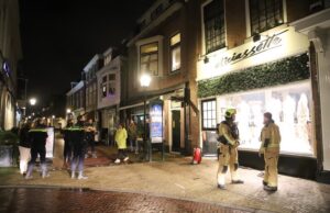 Brand in kledingwinkel zorgt voor rookwikkeling Herenstraat Voorburg