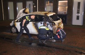 ‘Aanslag’ op woning, ook auto uitgebrand Weegbree Pijnacker