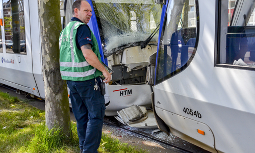 tram vs tram Loosduinsekade hoek Monstersestraat 0002
