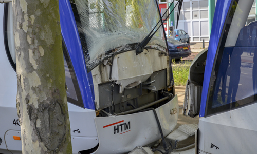tram vs tram Loosduinsekade hoek Monstersestraat 0006