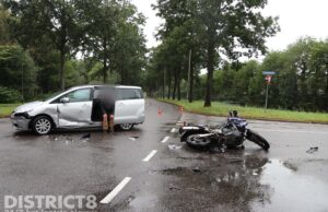 Fikse schade na aanrijding Schansbaan Zoetermeer
