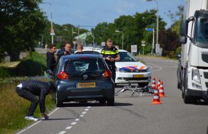 Schade na ongeval tussen fietser en auto Oostgaag-N468 Maasland