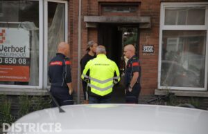 Zorgen om instortingsgevaar door scheuren in de muur Mient Den Haag