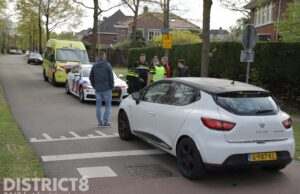 Scooterrijder gewond na botsing met auto Wingerd Den Haag
