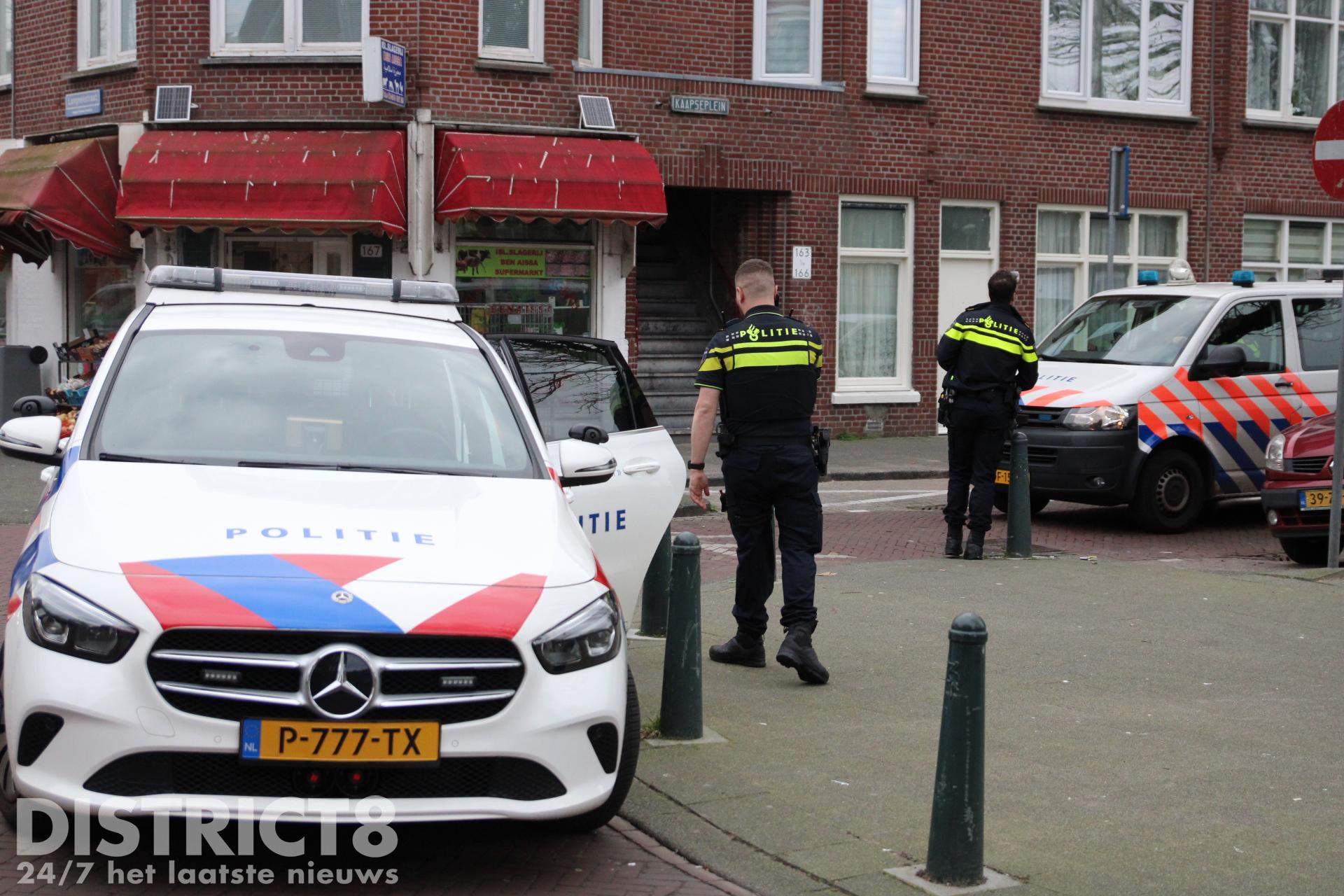 Twee verdachten vluchten na woninginbraak op het Kaapseplein in Den Haag