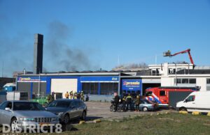 Zeer grote brand in bedrijfspand gespecialiseerd in autobanden Castorstraat Den Haag