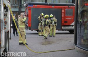 Winkel ontruimd na rookontwikkeling Grote Marktstraat Den Haag